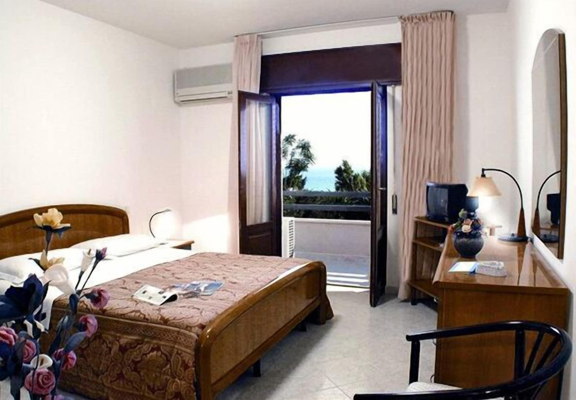 Hotel Alceste Marinella di Selinunte Esterno foto